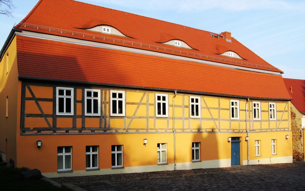 Pension Zur Postmeile Belzig Esterno foto